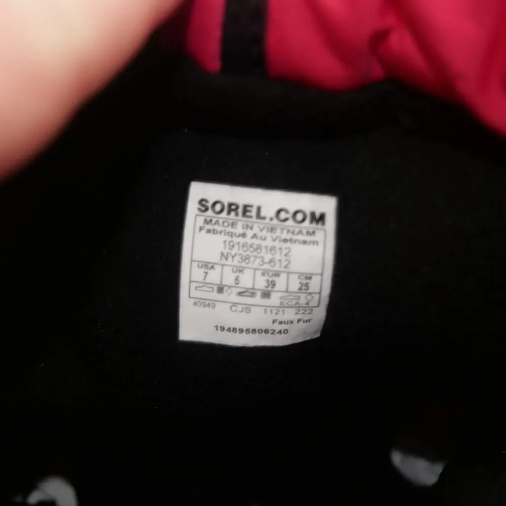 NEW Sorel Whitney II Puffy Waterproof Boots Youth Kids Size 7 Pink Black